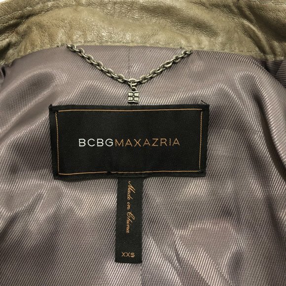 ✨HOST PICK✨ BCBGMaxAzria (Lead) Crop Moto Leather Jacket - Size XXS - Picture 5 of 14